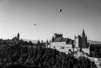 Fotogalería Festival de Globos Aerostáticos de Segovia 62 Festival de Globos Aerostáticos de Segovia - Héctor Criado