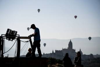 Fotogalería Festival de Globos Aerostáticos de Segovia 86 Festival de Globos Aerostáticos de Segovia - Héctor Criado