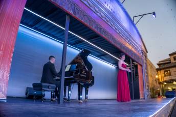 Fotogalería Inauguración del Festival MUSEG 2025 con La Carroza Real 29 Inauguración del Museg en el Azoguejo - Héctor Criado