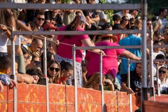 Fotogalería Concurso de recortes, saltos y quiebros en la plaza de toros de San Lorenzo 88 Concurso Recortes Saltos y Quiebros San Lorenzo - Héctor Criado