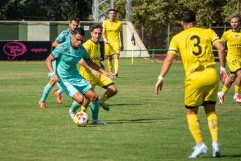 Fotogalería Gimnástica Segoviana vs CDA Navalcarnero 17 Fútbol Gimnástica Segoviana vs CDA Navalcarnero - Héctor Criado