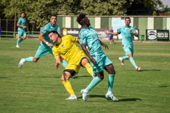 Fotogalería Gimnástica Segoviana vs CDA Navalcarnero 20 Fútbol Gimnástica Segoviana vs CDA Navalcarnero - Héctor Criado