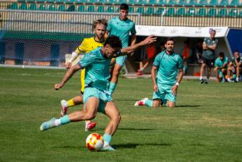 Fotogalería Gimnástica Segoviana vs CDA Navalcarnero 26 Fútbol Gimnástica Segoviana vs CDA Navalcarnero - Héctor Criado