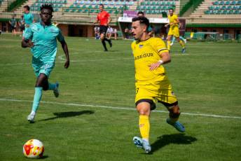 Fotogalería Gimnástica Segoviana vs CDA Navalcarnero 33 Fútbol Gimnástica Segoviana vs CDA Navalcarnero - Héctor Criado