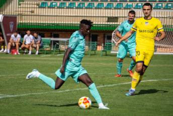 Fotogalería Gimnástica Segoviana vs CDA Navalcarnero 9 Fútbol Gimnástica Segoviana vs CDA Navalcarnero - Héctor Criado