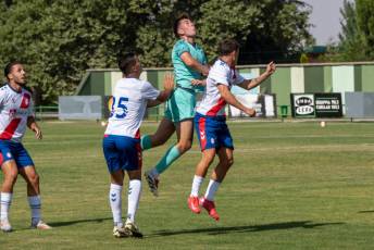 Fotogalería Trofeo Diputación de Segovia Gimnástica Segoviana vs Rayo Majadahonda 16 Fútbol Gimnástica Segoviana vs Rayo Majadahonda - Héctor Criado