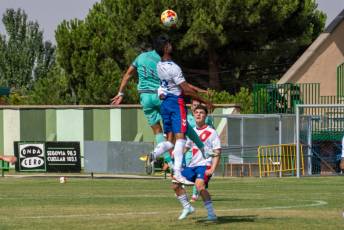 Fotogalería Trofeo Diputación de Segovia Gimnástica Segoviana vs Rayo Majadahonda 24 Fútbol Gimnástica Segoviana vs Rayo Majadahonda - Héctor Criado