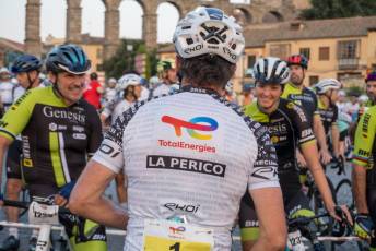 Fotogalería Inicio 30 Marcha Ciclodeportiva Pedro Delgado "La Perico" 9 Inicio 30 Marcha Ciclodeportiva Pedro Delgado La Perico - Héctor Criado