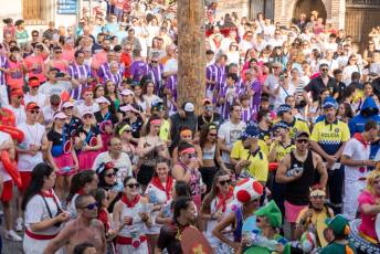 Fotogalería Pregón de Fiestas del Barrio de San Lorenzo 20 Pregón Barrio San Lorenzo - Héctor Criado