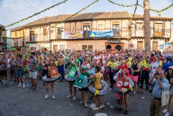 Fotogalería Pregón de Fiestas del Barrio de San Lorenzo 26 Pregón Barrio San Lorenzo - Héctor Criado