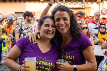 Fotogalería Pregón de Fiestas del Barrio de San Lorenzo 9 Pregón Barrio San Lorenzo - Héctor Criado