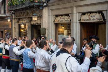 Fotogalería 130º Aniversario Restaurante Casa Duque 38 130º Aniversario Restaurante Casa Duque - Héctor Criado