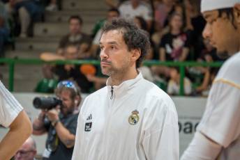 Fotogalería Trofeo de baloncesto “Segovia Ciudad Europea del Deporte”, Real Madrid vs Casademont Zaragoza 8 Baloncesto Real Madrid vs Casademont Zaragoza - Héctor Criado