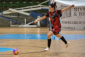 Fotogalería Copa de la Reina CD Segosala Las Piscinas VS AE Les Corts Ubae 13 Copa de la Reina CD Segosala Las Piscinas VS AE Les Corts Ubae - Héctor Criado