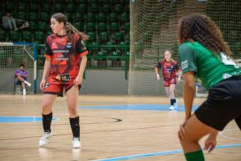 Fotogalería Copa de la Reina CD Segosala Las Piscinas VS AE Les Corts Ubae 24 Copa de la Reina CD Segosala Las Piscinas VS AE Les Corts Ubae - Héctor Criado