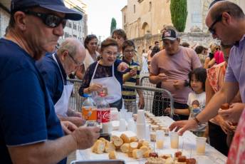 Fotogalería Exaltación de la Santa Cruz del Cristo del Mercado, Bajada del Mayo 41 Exaltación de la Santa Cruz del Cristo del Mercado Bajada del Mayo - Héctor Criado