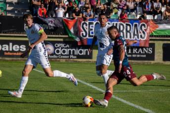 Fotogalería Gimnástica Segoviana vs SD Sarriana 20 Gimnástica Segoviana vs SD Sarriana - Héctor Criado
