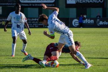 Fotogalería Gimnástica Segoviana vs SD Sarriana 22 Gimnástica Segoviana vs SD Sarriana - Héctor Criado
