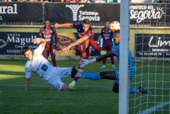 Fotogalería Gimnástica Segoviana vs SD Sarriana 31 Gimnástica Segoviana vs SD Sarriana - Héctor Criado