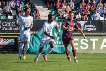 Fotogalería Gimnástica Segoviana vs SD Sarriana 6 Gimnástica Segoviana vs SD Sarriana - Héctor Criado