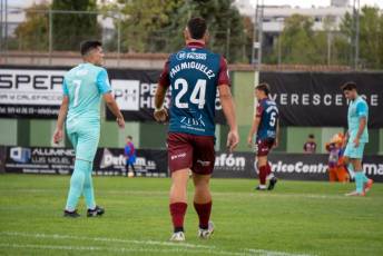 Fotogalería Gimnástica Segoviana vs UD Sámano 17 Gimnástica Segoviana vs UD Sámano - Héctor Criado
