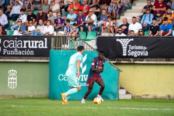 Fotogalería Gimnástica Segoviana vs UD Sámano 28 Gimnástica Segoviana vs UD Sámano - Héctor Criado