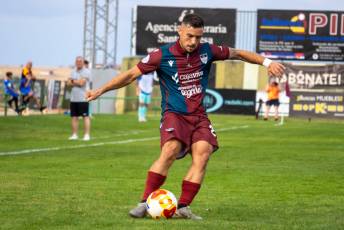 Fotogalería Gimnástica Segoviana vs UD Sámano 31 Gimnástica Segoviana vs UD Sámano - Héctor Criado