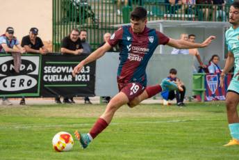 Fotogalería Gimnástica Segoviana vs UD Sámano 55 Gimnástica Segoviana vs UD Sámano - Héctor Criado