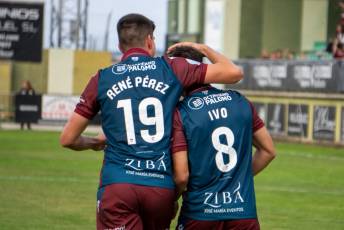 Fotogalería Gimnástica Segoviana vs UD Sámano 59 Gimnástica Segoviana vs UD Sámano - Héctor Criado