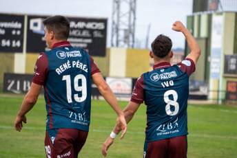 Fotogalería Gimnástica Segoviana vs UD Sámano 60 Gimnástica Segoviana vs UD Sámano - Héctor Criado