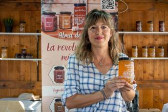 Fotogalería Inauguración de la Feria de la Mujer Rural 'Pronatura' 29 Inauguración de la Feria de la Mujer Rural Pronatura - Héctor Criado