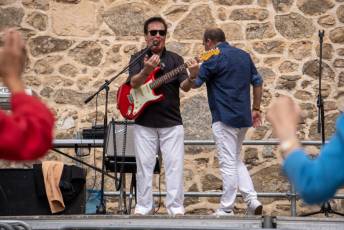 Fotogalería Limonada y tajada en el barrio del Salvador 18 Limonada con Tajada Fiestas del Salvador - Héctor Criado