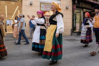 Fotogalería XXX Muestra Folklórica Andrés Laguna 41 Muestra folklórica Andrés Laguna - Héctor Criado