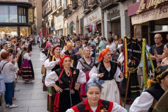 Fotogalería XXX Muestra Folklórica Andrés Laguna 49 Muestra folklórica Andrés Laguna - Héctor Criado