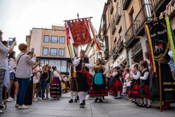 Fotogalería XXX Muestra Folklórica Andrés Laguna 50 Muestra folklórica Andrés Laguna - Héctor Criado