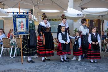 Fotogalería Ofrenda de Frutos a la Virgen de la Fuencisla 3 Ofrenda de Frutos a la Virgen de la Fuencisla - Héctor Criado
