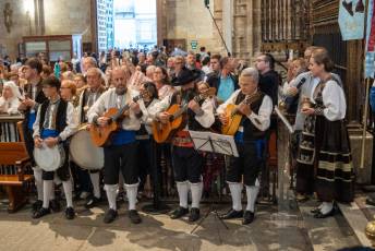Fotogalería Ofrenda de Frutos a la Virgen de la Fuencisla 43 Ofrenda de Frutos a la Virgen de la Fuencisla - Héctor Criado