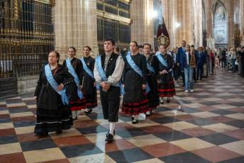Fotogalería Procesión de Traslado de la Virgen de la Fuencisla 27 Procesión de Traslado de la Virgen de la Fuencisla - Héctor Criado