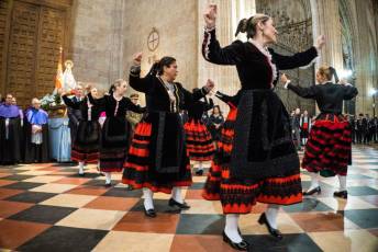 Fotogalería Procesión de Traslado de la Virgen de la Fuencisla 44 Procesión de Traslado de la Virgen de la Fuencisla - Héctor Criado