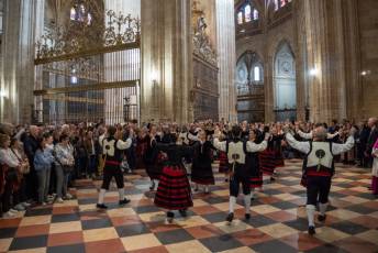 Fotogalería Procesión de Traslado de la Virgen de la Fuencisla 49 Procesión de Traslado de la Virgen de la Fuencisla - Héctor Criado