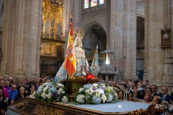 Fotogalería Procesión de Traslado de la Virgen de la Fuencisla 55 Procesión de Traslado de la Virgen de la Fuencisla - Héctor Criado