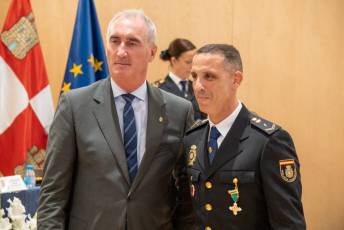 Fotogalería Acto del Día de la Policía Nacional 17 Acto del Día de la Policía Nacional- Héctor Criado