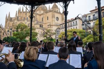 Fotogalería Eventos Día de San Frutos 47 Concierto, Amigo San Frutos, Romance, Reconocimiento Mon Montoya y Charanga- Héctor Criado