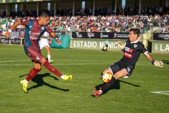 Fotogalería Gimnástica Segoviana VS Coruxo FC 23 Gimnástica Segoviana VS Coruxo FC - Héctor Criado