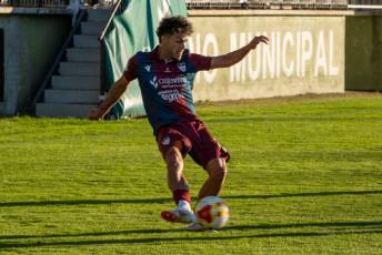 Fotogalería Gimnástica Segoviana VS Coruxo FC 27 Gimnástica Segoviana VS Coruxo FC - Héctor Criado