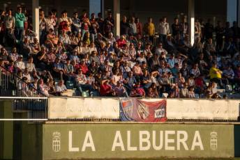 Fotogalería Gimnástica Segoviana VS Coruxo FC 31 Gimnástica Segoviana VS Coruxo FC - Héctor Criado