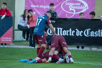 Fotogalería Gimnástica Segoviana VS Coruxo FC 33 Gimnástica Segoviana VS Coruxo FC - Héctor Criado