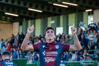 Fotogalería Gimnástica Segoviana VS Coruxo FC 35 Gimnástica Segoviana VS Coruxo FC - Héctor Criado