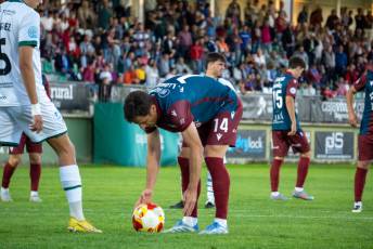 Fotogalería Gimnástica Segoviana VS Coruxo FC 41 Gimnástica Segoviana VS Coruxo FC - Héctor Criado