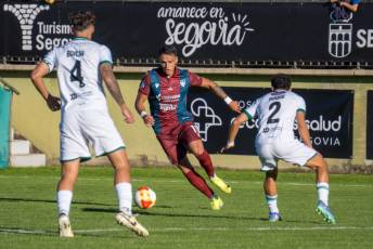 Fotogalería Gimnástica Segoviana VS Coruxo FC 8 Gimnástica Segoviana VS Coruxo FC - Héctor Criado